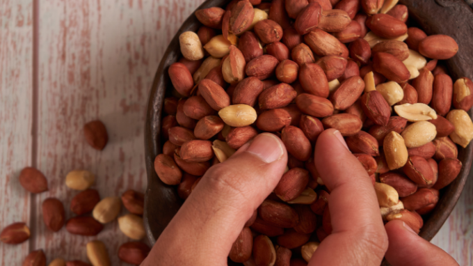 Adding Peanuts to Diet to Boost Male Fertility