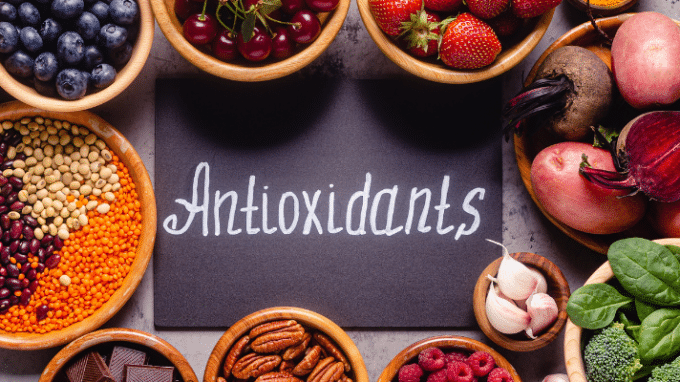 Understanding the Importance of Antioxidants for Women with Endometriosis